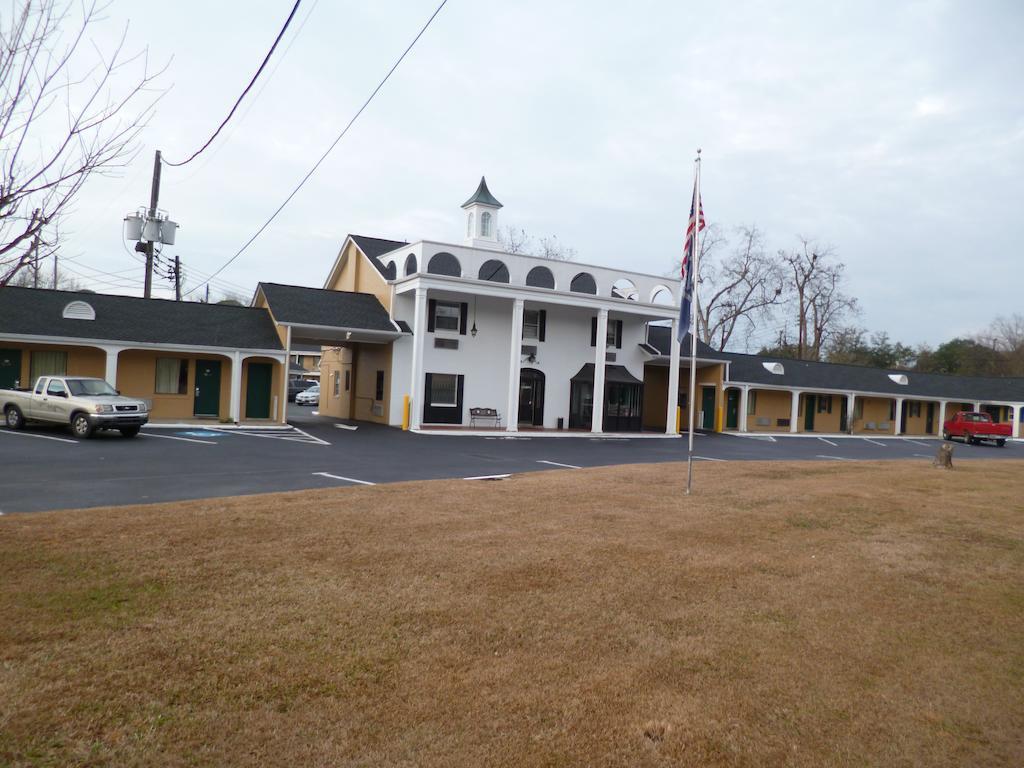 Mount Vernon Inn Sumter Bagian luar foto